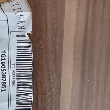 Sipariş Edilen Botlar Gelmedi, Gönderilen Ayakkabılar Kirli Ve Yanlış