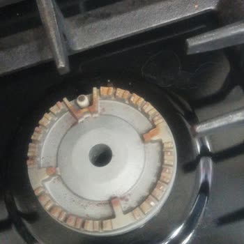 Ferre Ocakta İç Hazne Paslanması Ve Alev Sorunu, Ücretsiz Değişim Talebi