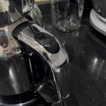 Korkmaz Çay Makinesi Üçüncü Kullanımda Arıza Yaptı Ve Mağaza Servis Süreci Çözülmedi