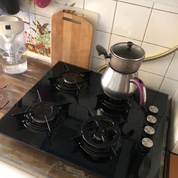 Kumtel Set Üstü Ocakta Gaz Kesilmesi Ve Güvenlik Endişesi, Değişim Talebi