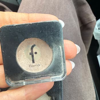Flormar Baked Powder Ve Mono Eyeshadow Ambalajından Boya Dökülmesi Ve Sağlık Endişesi