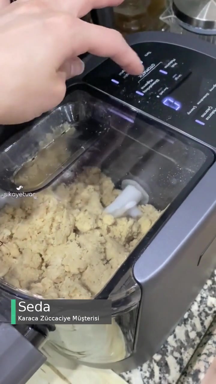 Karaca Makarna Ve Erişte Makinesi Arızası! videonun kapak resmi