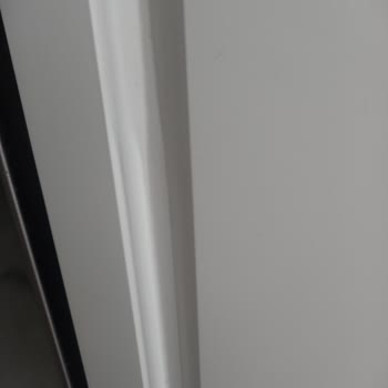 Buhar Makinesi Mobilyalarımı Yıktı, İade Bekliyorum