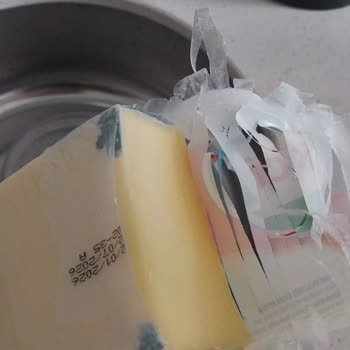 Ekici Kaşarının Yedi Gün İçinde Küflenmesi Ve Son Kullanma Tarihi Sorunu