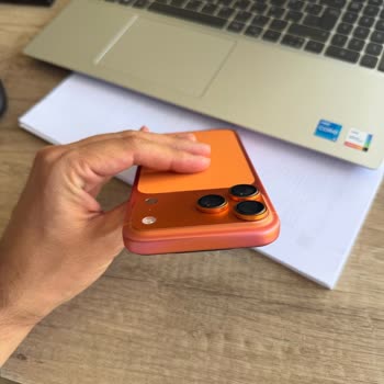 Apple IPhone 17 Pro Max Kasa Renk Solması Garanti Dışı Ücretsiz Kasa Değişimi Talebi