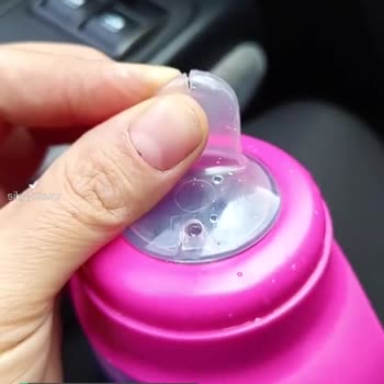 Philips Avent Suluk Akıtıyor