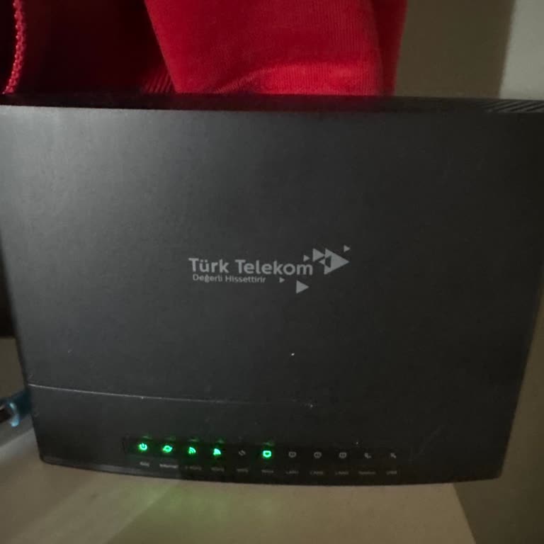 İnternet Kesintisi, Çözüm Bulunamayan Müşteri Hizmetleri Ve Ücret İadesi Talebi