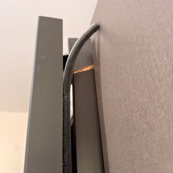 Enza Home Gardırop Kapak Mekanizması Hatalı Ve Kırık Dirsek Tahtası