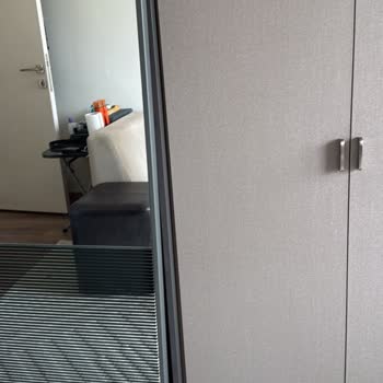 Enza Home Gardırop Kapak Mekanizması Hatalı Ve Kırık Dirsek Tahtası