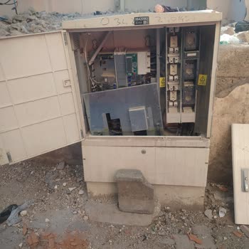 Şanlıurfa Haliliye'de Açık Elektrik Panosu Çocukları Hayati Tehlikeye Atıyor