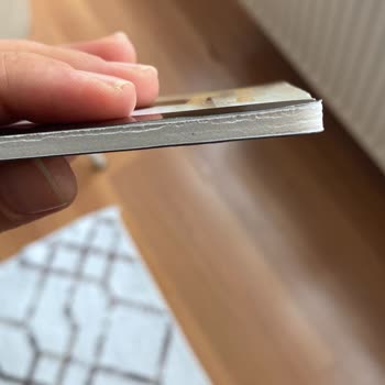 Görsellerdeki Tam Kaplama Sözüyle Çelişen Fotomagnet Ve Yanıltıcı Malzeme