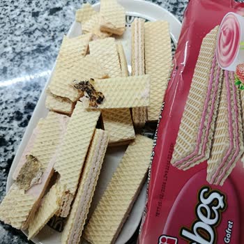 Eti Hoşbeş Paketi İçinde Yabancı Madde Bulunması