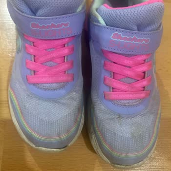 Skechers Çocuk Ayakkabısında Kısa Sürede Açılma Sorunu