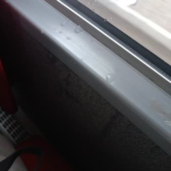 Afyon Konya Seferinde Gecikme, Su Sızdırması Ve Kırık Koltuklar Nedeniyle Tam İade Talebi