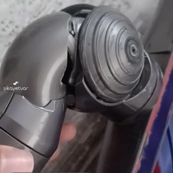 Dyson V11 Başlık Kısmında Dönen Bölümün Kırılması