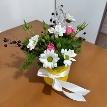 Çiçek Sepeti Görseldeki Çiçekle Aynı Olmayan Sipariş Ve Cevapsız İade Talebi