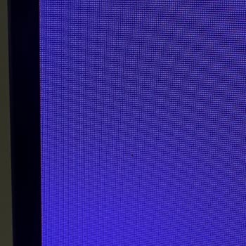 LG 65C54LA Televizyonda Ölü Piksel Sorunu Nedeniyle Değişim Talebi