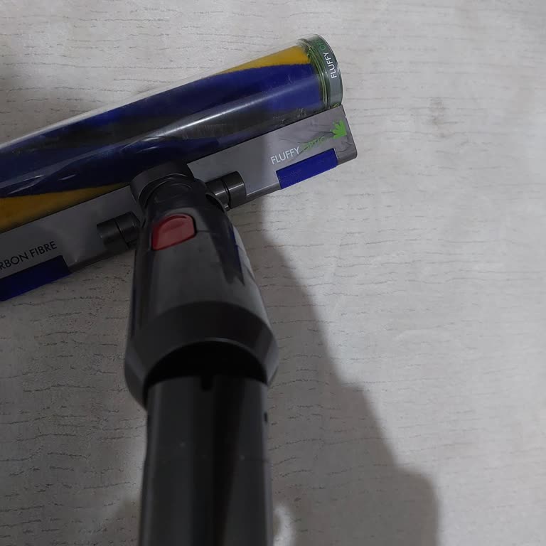 Dyson V15 Süpürgesinin Boru Hasarı Garanti Kapsamı Dışında Olması Kabullenilemez
