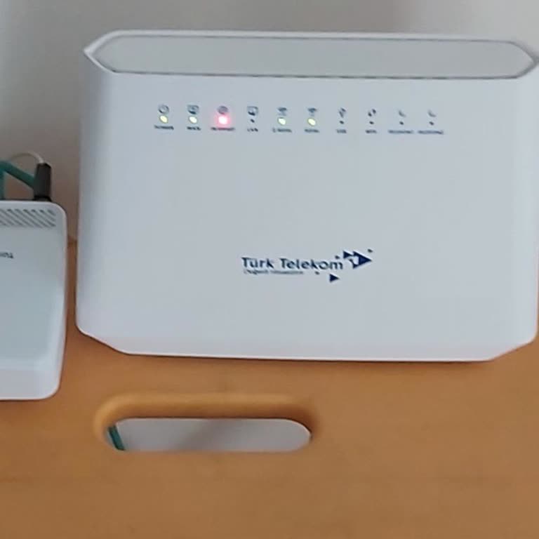 TurkNet'te 33 Saat Kesilen İnternet Ve Cevapsız Destek