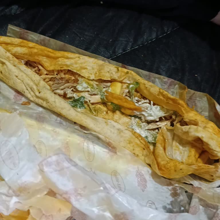 Mavzer Döner Gelen Ürün Resmen Sadece Lavaştan İbaretti
