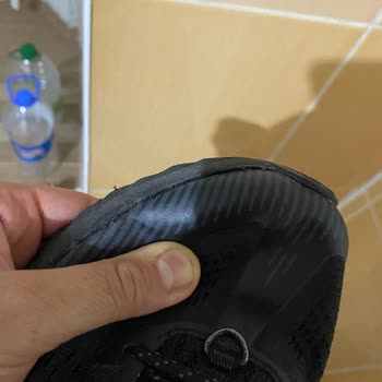 Kısa Sürede Açılan Ayakkabı Sorunu Ve Değişim Talebi