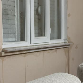 Rutubet Ve Küf Sorunları İle Balkon Çatlakları İçin Acil Çözüm Talebi