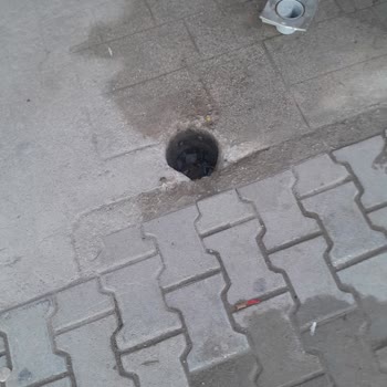 Açık Gider Kapağı Nedeniyle Çocuğum Düştü, Yetkili Hiç Özür Dilemedi