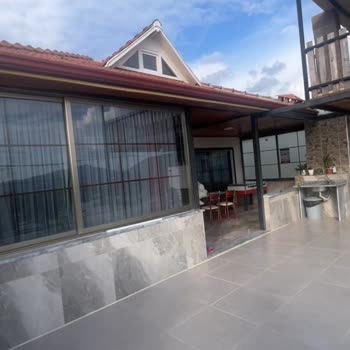 Etstur'da Güvensiz Villa Ve Haksız Ücret Talebi