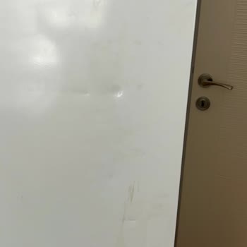 Buzdolabı Yetkisiz Panel Değişikliği Ve Hasarlı Teslimat Şikayeti