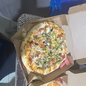 Bol Malzemos Pizza’da Eksik Malzeme Ve Tekrarlayan Özensizlik