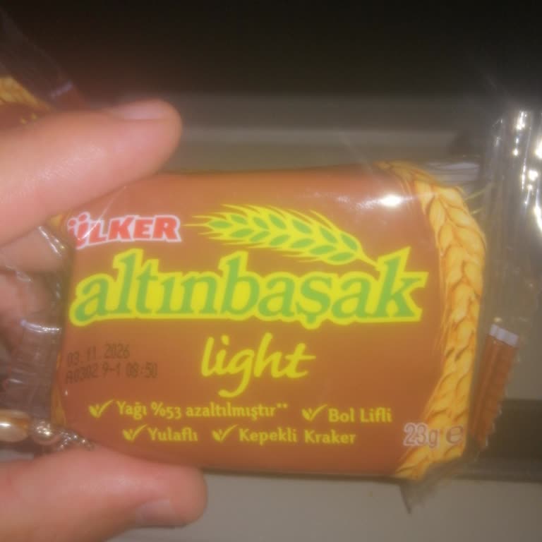İkram Servisinde Sadece Bir Bisküvi Verilmesi