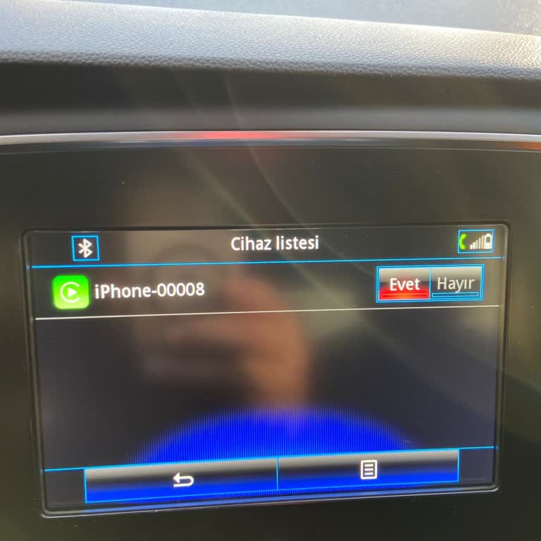 Renault Megane CarPlay Sorunu Ve Aşırı Onarım Bedeli