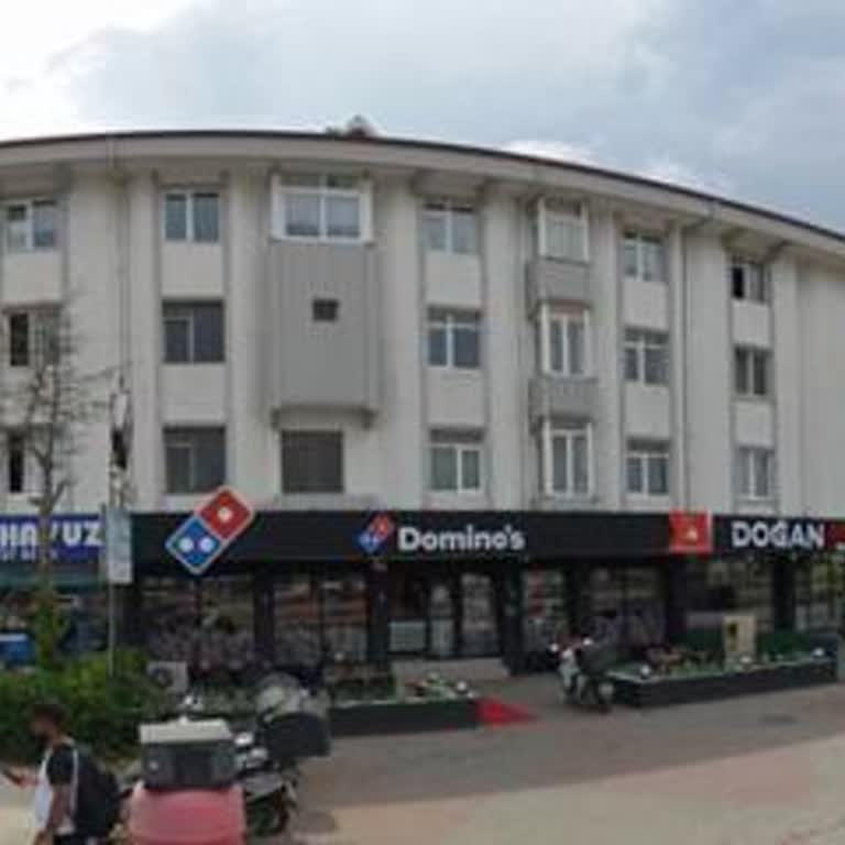Domino's Pizza Şubesinde Küfür Ve Tehditkar Davranışa İlişkin Resmi Özür Ve İşten Çıkarma Talebi