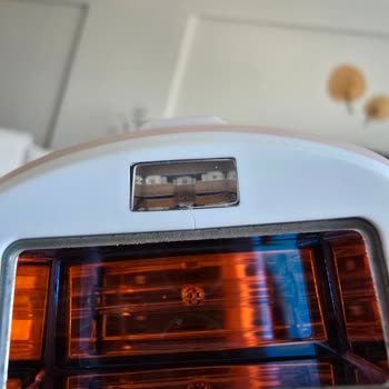 Garanti Kapsamındaki Philips Lazer Epilasyon Cihazı Başlığı Çatlağı Ücretsiz Değişim Reddi
