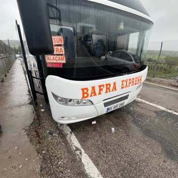 Bafra Ekspres Otobüs Arızası Ve Yardım Eksikliği