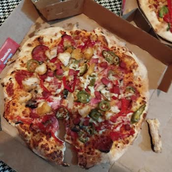 Domino's Uygulamasında Tekrarlanan Sipariş Hataları Ve Kalitesiz Pizza