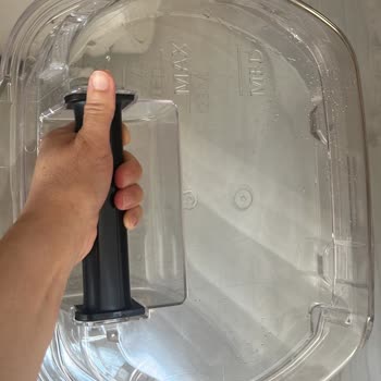 Kurutma Makinesinin Alt Filtre Sızdırması Ve Kapağının Garanti Dışı Ücretlendirilmesi