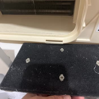 Kurutma Makinesinin Alt Filtre Sızdırması Ve Kapağının Garanti Dışı Ücretlendirilmesi