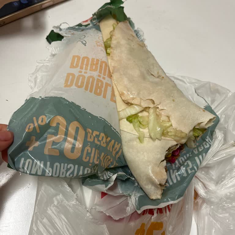Migros Yemek'te Doritoslu Dürümde Malzeme Eksikliği Ve Çözüm Bulamama