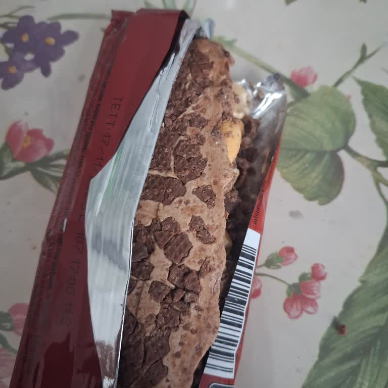 Eti Canga Çikolatasının Bozulmuş Görünmesi Ve Fişsiz İade Problemi