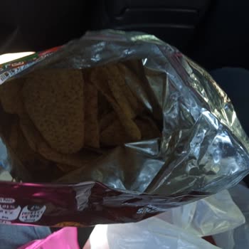 Açılmış Ve Bantlı Doritos Paketi Bayat Çıktı Sağlık Endişesi Ve İade Talebi