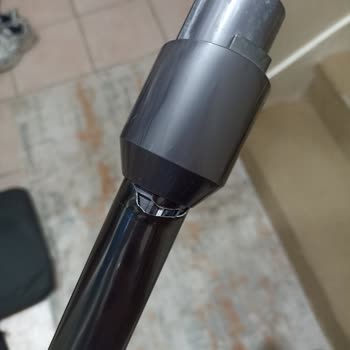 Dyson V12 Detect Slim Boru Kırılması Kullanıcı Hatası Değil Üretim Sorunu Ücretsiz Değişim Talebi