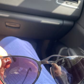 Rayban Gözlüğü Cam Deformasyonu Ve Ücretsiz Değişim Talebi