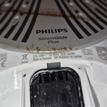 Philips Ütüsü Aniden Alev Alarak Yangın Riski Yarattı