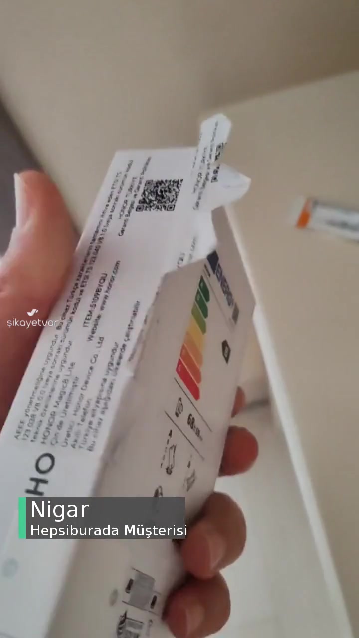 Hepsiburada'dan Telefon Aldım Etiketleri Açılmış Teslim Edildi videonun kapak resmi