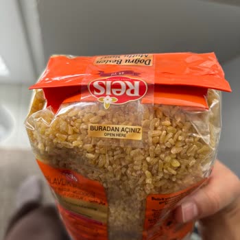 Kapalı Bulgur Paketi İçinde Kurtlar: Sağlık Ve Güvenlik Endişesi