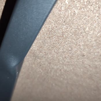 Enza Home Bazasının Ayakları Yerleştirilemedi, Şiddetli Ses Sorunu