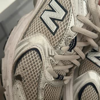 SuperStep New Balance 530 Ayakkabısının İki Tarafı Deforme, İnceleme Sonuçları Olumsuz