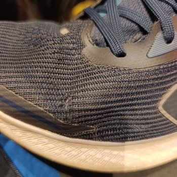 Decathlon Mağazasında Garanti İhlali Ve Ayıplı Spor Ayakkabı