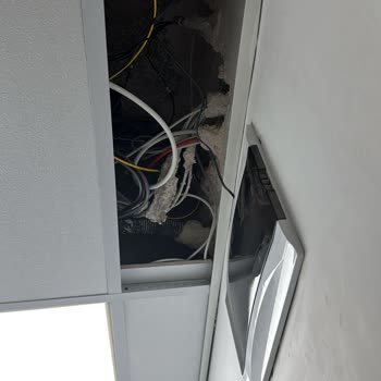 Yanlış Modem Konumlandırması Nedeniyle İnternet Kesintisi Ve Fesih Talebi